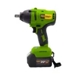 AKU rázový utahovák s 1/2» upínáním a kroutícím momentem 560Nm je praktický pomocník do každé dílny. Je vybaven moderním výkonným bezuhlíkový motorem prodlužujícím interval nabíjení akumulátoru. Je dodávaný v sestavě s nosným popruhem v kartonu.