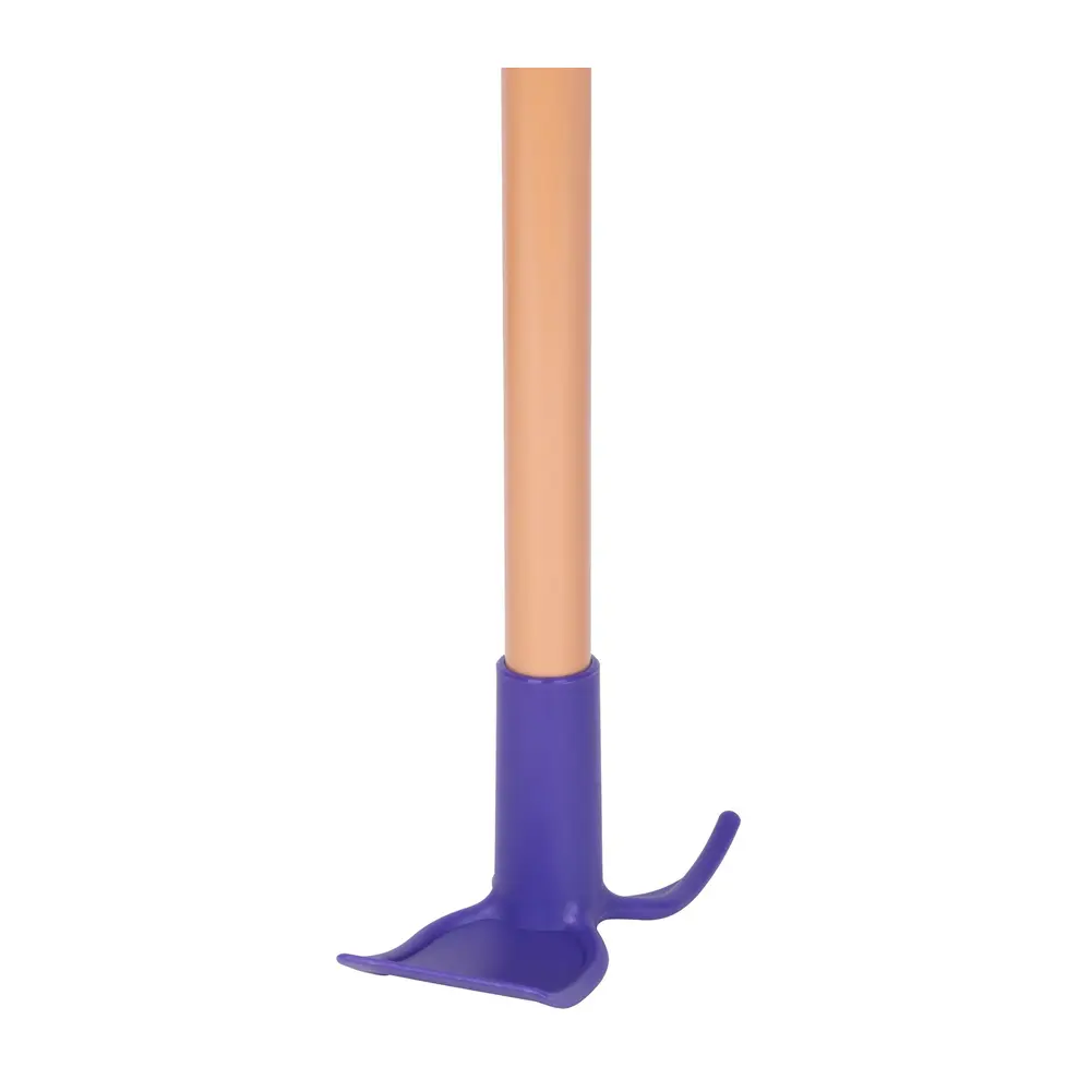 Dvojhrotá motyčka Strend Pro je určená pre detských záhradkárov - pomocníkov. Naučte svoje ratolesti prácam v záhrade už od malička formou hry. Motyčka je vyrobená z plastu a jej rozmery sú 137x785 mm. Farba: modrá.