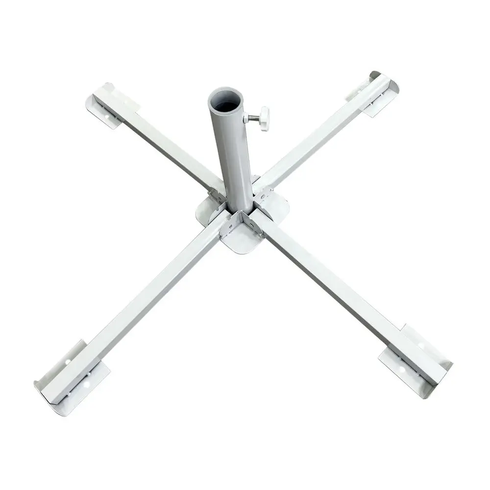 Kovový stojan na plážový slnečník/dáždnik je ideálny pre umiestnenie na tvrdšie podklady ako sú betón. Základom je krížová podstava