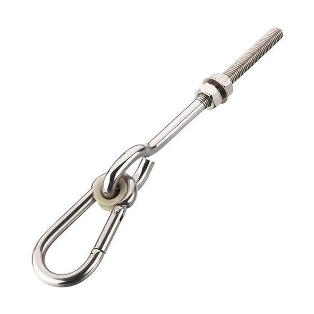 Hák je pomôckou pre spojenie závesných častí. Poskytuje bezpečné pripevnenie. Hák je možné navŕtať do kovového alebo tiež dreveného materiálu. Nastavíte si potrebnú dĺžku a podľa toho dokrútite vrchnú maticu. Potom už len zavesíte potrebný produkt do oka háka. Priemer časti tyče háku