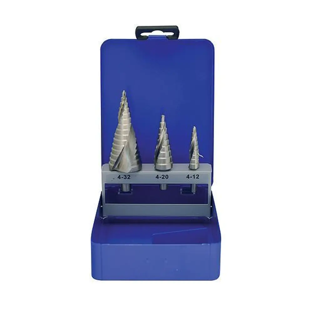 Sada priemyselných stupňovitých vrtákov pre náročné vrtanie.Materiál HSS oceľ trieda 6542 (M2)Zloženie:W: 5.50-6.75Mo: 4.50-5.50Cr: 3.80-4.40V: 1.75-2.20